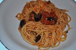 Spaghettata Geschmack Meer ... (zu Livornese?)