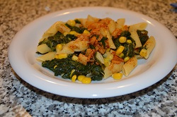 Spicy Mezzepenne with spinach and corn