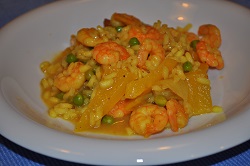 Light risotto with shrimp and vegetables