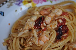 Spaghetti with flounder sauce